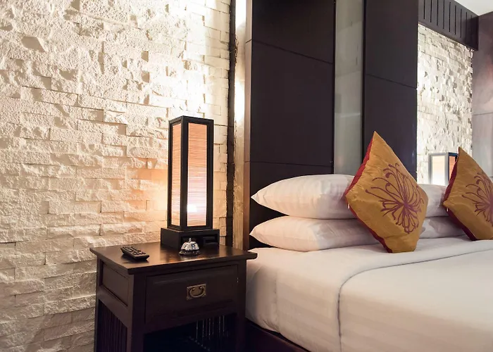 Natural And Resort Bangkok
