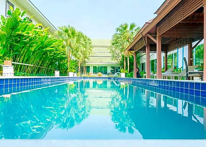 Natural And 5* Bangkok