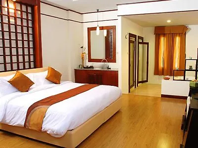 Feriested Natural And Bangkok